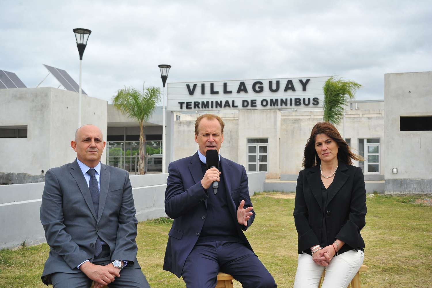 Bordet mostró la obra de la nueva terminal de Villaguay