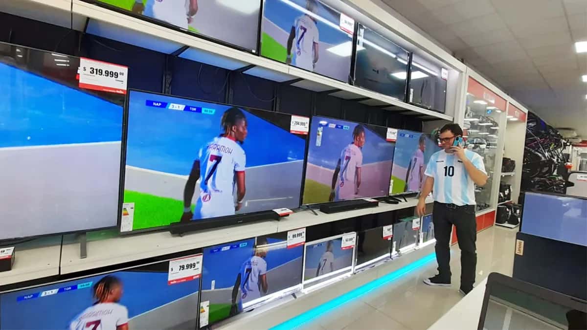 Impulsarán un plan Ahora 12 para la compra de televisores de cara al Mundial
