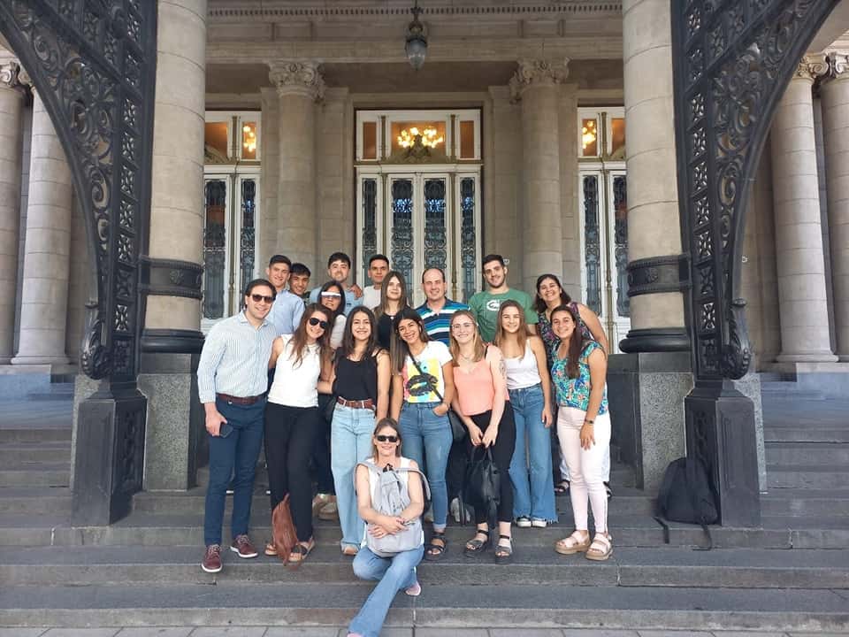 Estudiantes de la Tecnicatura en Administración visitaron el Banco Central