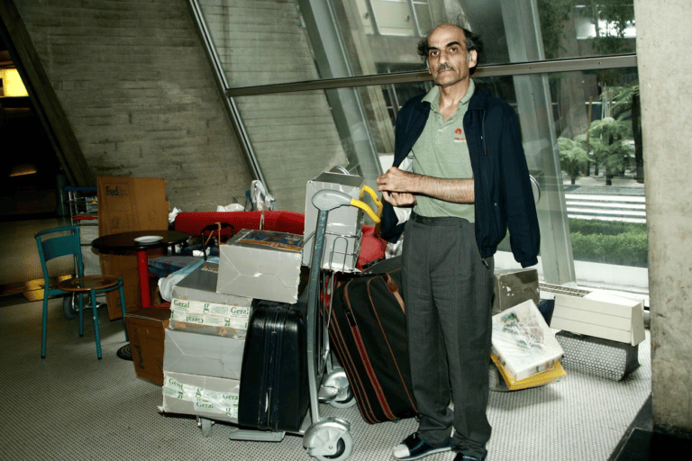 Falleció el iraní que inspiró la película “La Terminal”