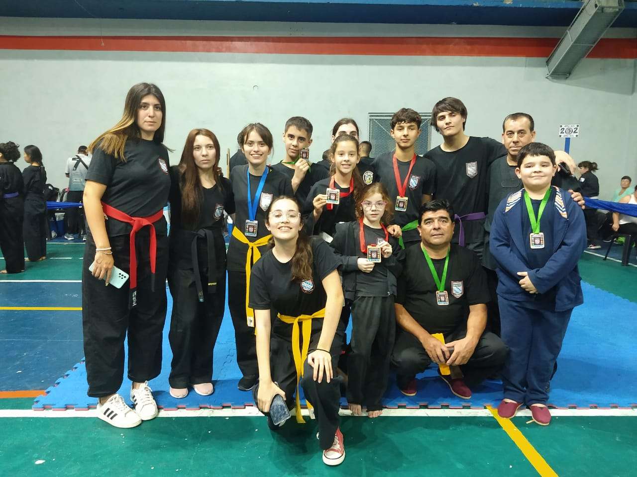 La delegación de la Escuela de Kung Fu de Gualeguay que dirige el profesor Fabián Díaz y que participó del Sudamericano.