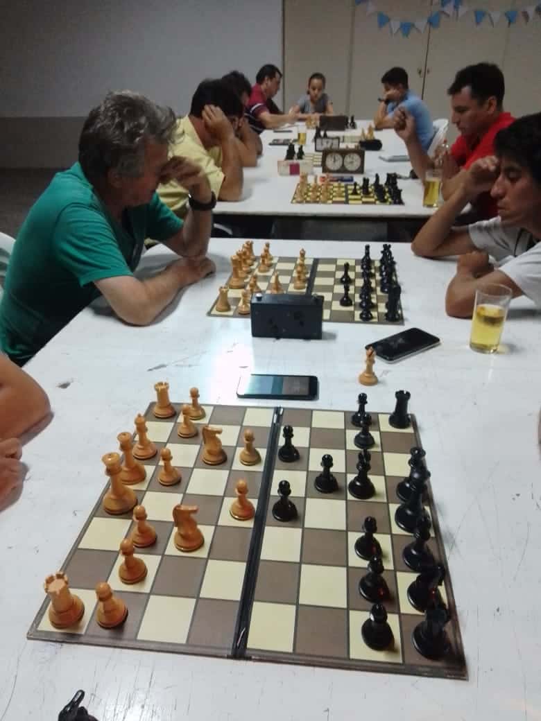 Tiene continuidad el torneo de ajedrez en Barrio Norte