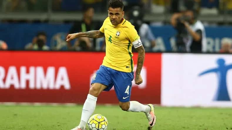 Conmoción en el fútbol: detuvieron a estrella de la selección de Brasil por agresión sexual