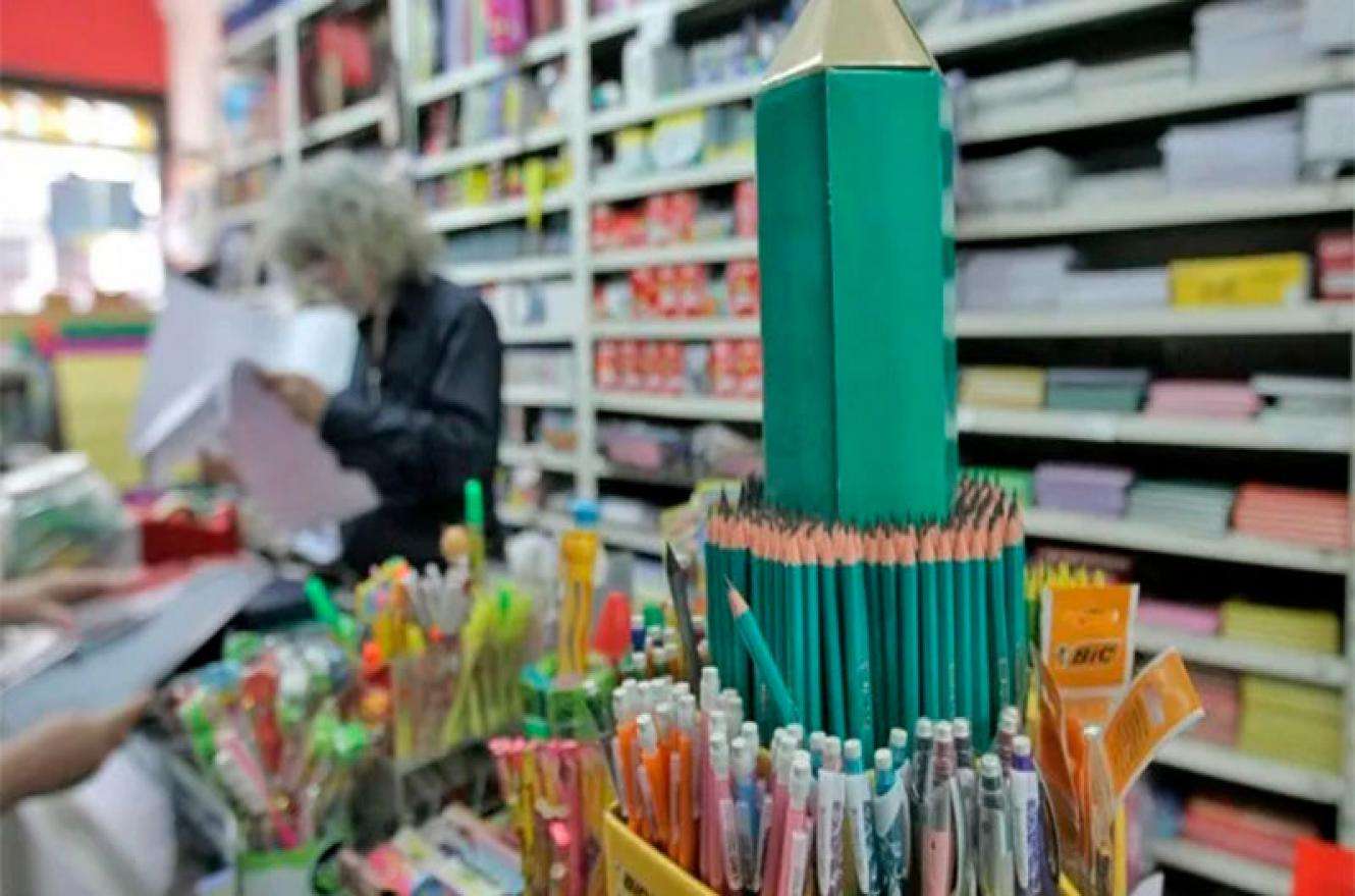 Más de 300 productos de la canasta escolar tendrán precios fijos durante marzo