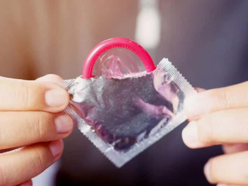 Día Internacional del Condón: en adultos mayores de 50 años el uso de preservativo sigue siendo tabú