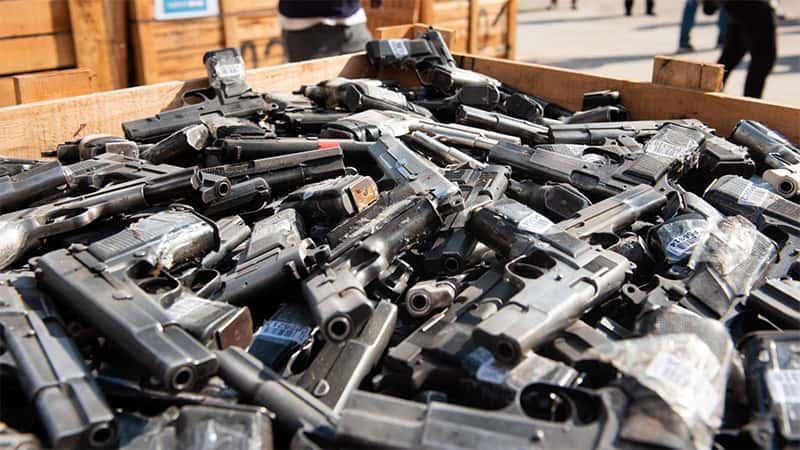 Destruyeron más de 14.000 armas incautadas en varias provincias