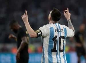 Messi firmó un hattrick y llegó a los 102 goles en la selección argentina: cuáles fueron sus principales víctimas y su mejor socio dentro de la cancha