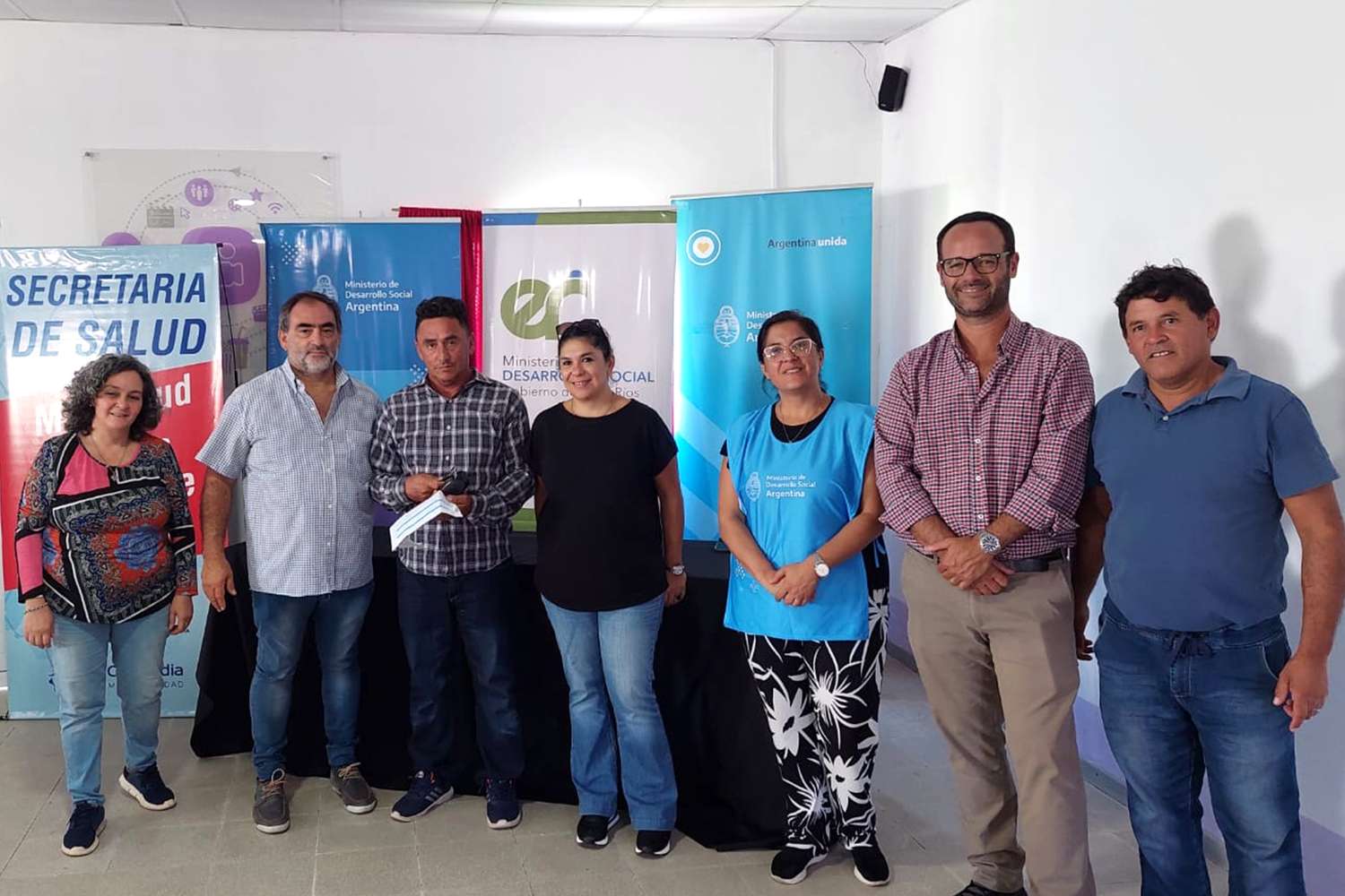 Nación, provincia y municipios realizan operativos oftalmológicos y entrega de anteojos en Entre Ríos