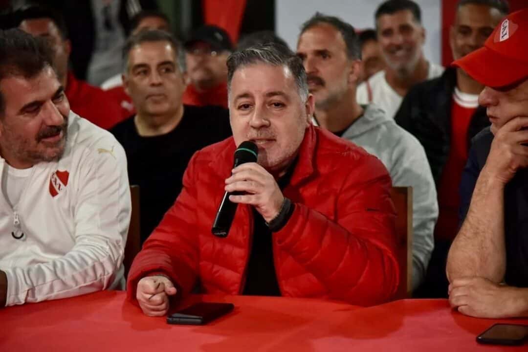 Fabián Doman renunció a la presidencia de Independiente