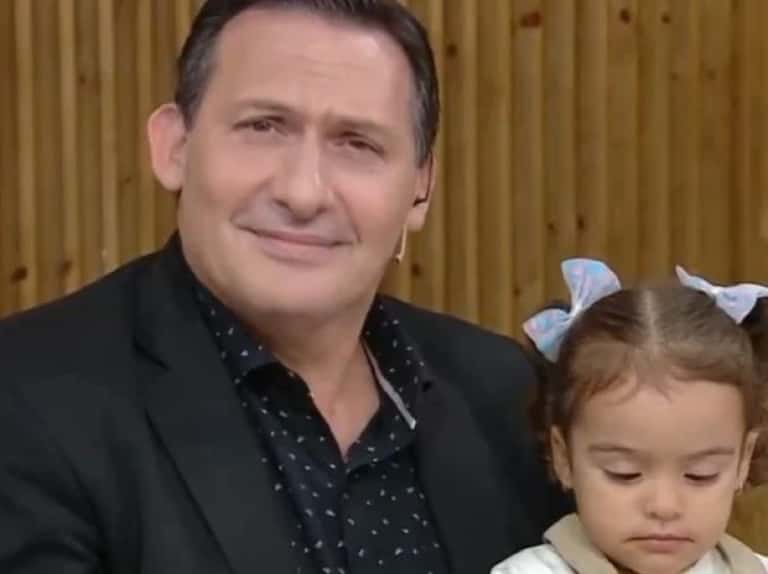 Paulo Kablan presentó a Paulina, su nieta de dos años en TV