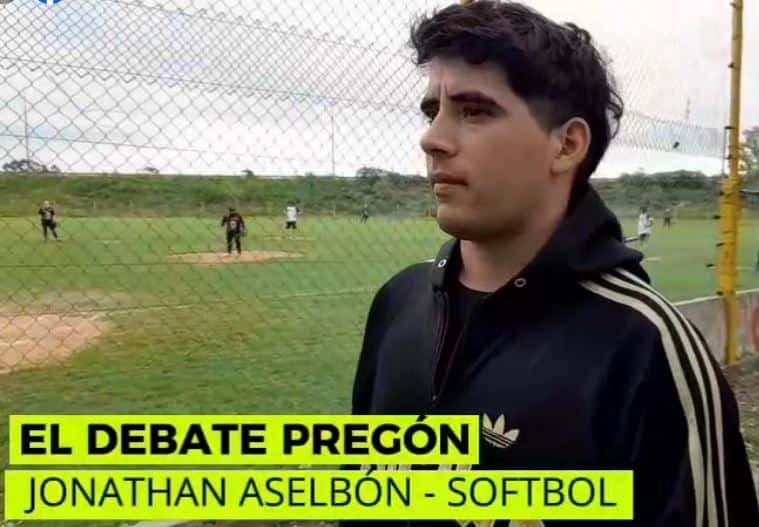 Jonathan Aselbón – softbol