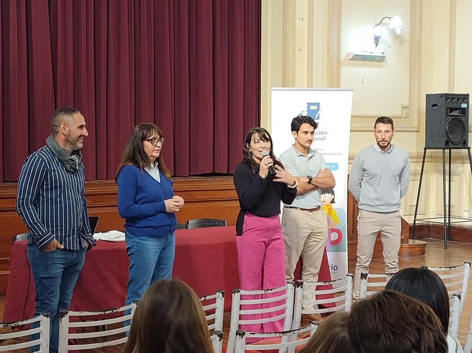 El Instituto Becario brindó charlas de orientación vocacional en Gualeguay