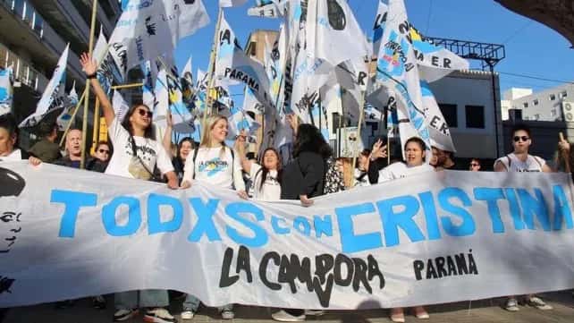 La Cámpora lleva 50 colectivos de Entre Ríos al acto de CFK