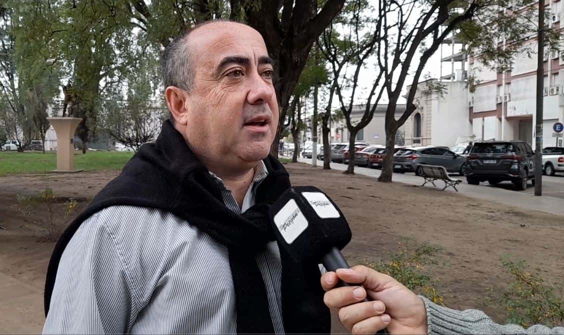 Gustavo Juliá: “El periodismo tiene que hacer una mea culpa”