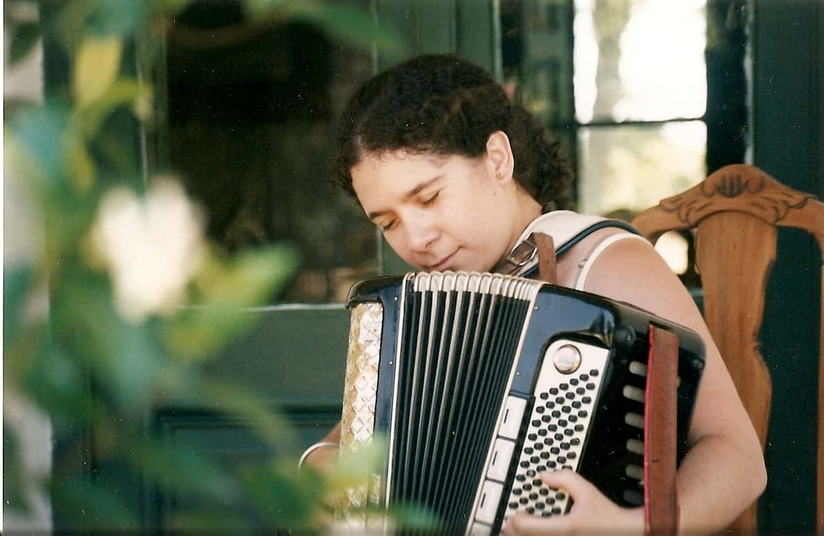 Se presentará la acordeonista Mariela Campodónico