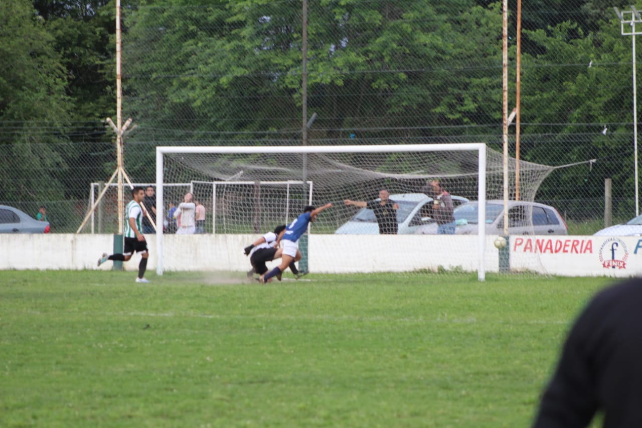 Libertad le ganó a Centro Bancario 1-0 y la 
vuelta olímpica está al alcance de la mano