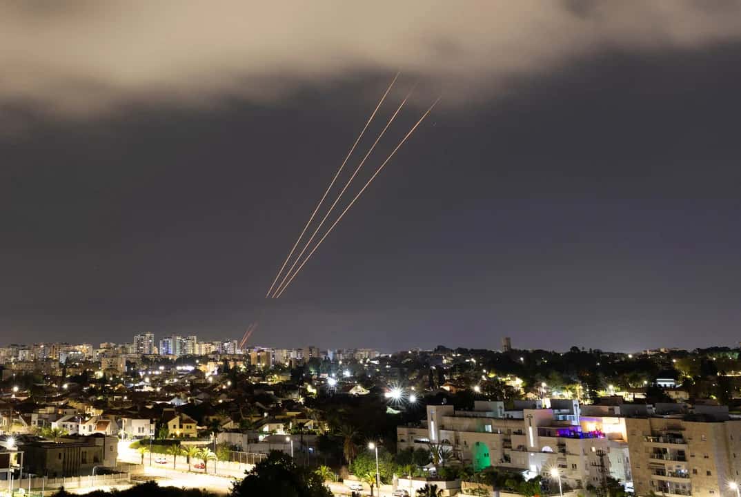 Irán dice que el ataque a Israel es de "autodefensa" tras la ofensiva israelí en Damasco