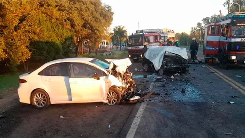 Crespo: Tres personas fallecieron en un choque frontal sobre Ruta 12