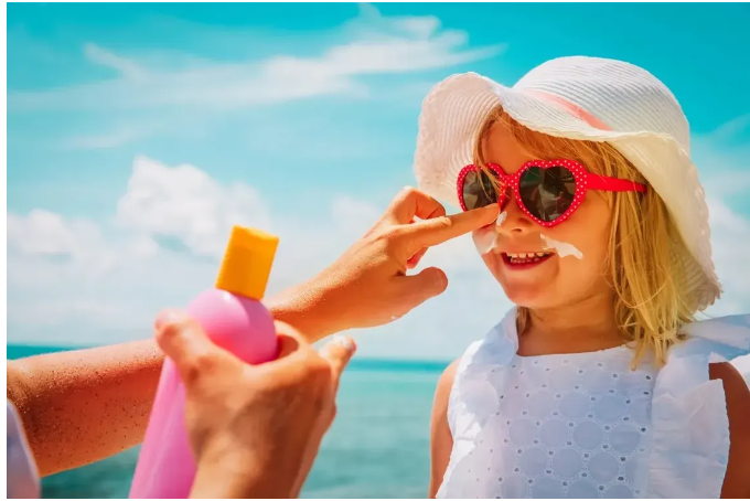 Los mejores métodos de protección solar en niños y niñas durante el verano