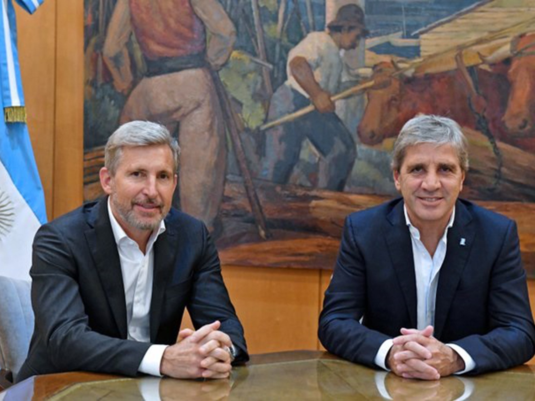 Rogelio Frigerio se reunió con Luis Caputo para impulsar obras viales y alivio fiscal