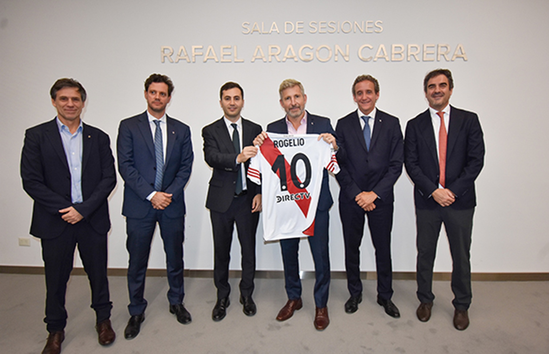 Entre Ríos y River Plate sellaron un acuerdo para impulsar acciones deportivas en la provincia