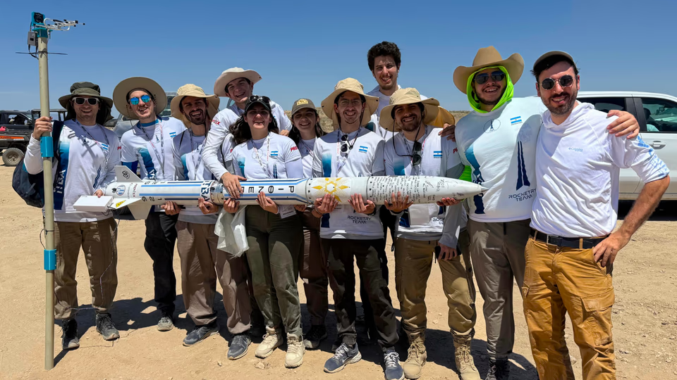 Estudiantes argentinos diseñaron un cohete supersónico para competir en EE.UU y apuntan a romper la barrera del sonido
