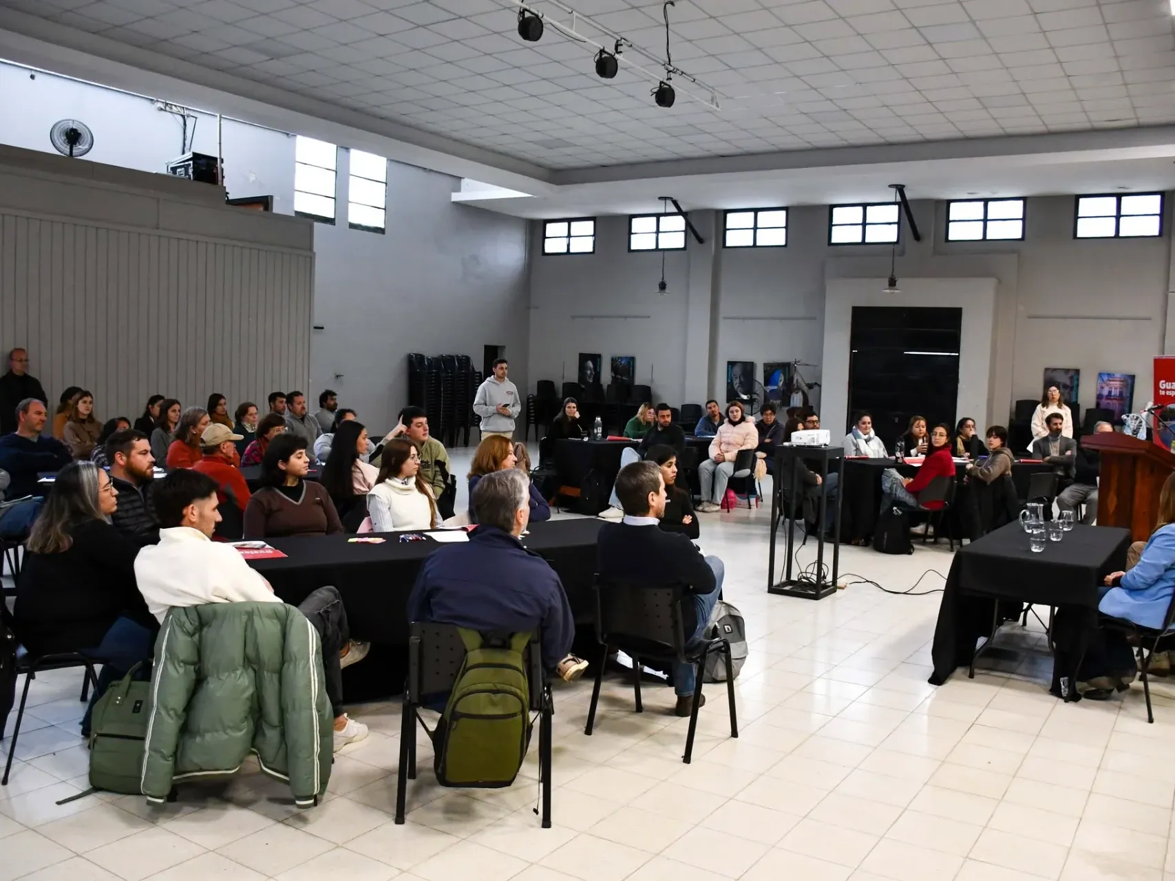 Más de 40 referentes participaron del primer taller gastronómico provincial
