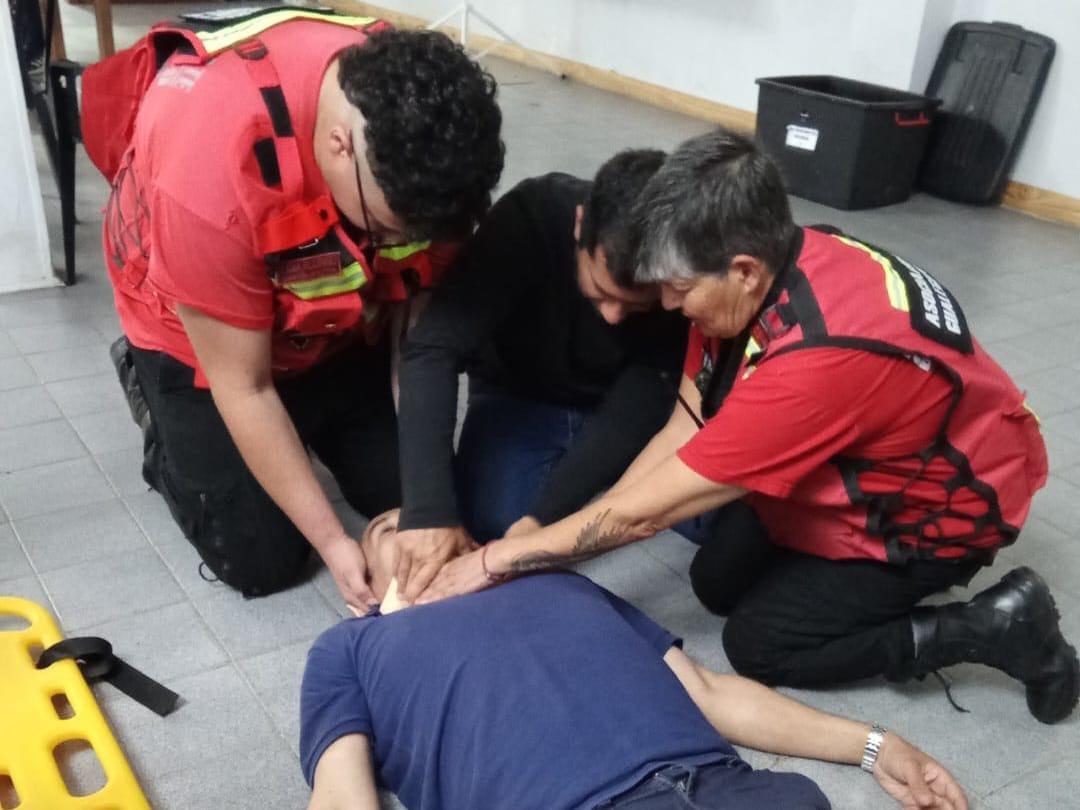 Suspendieron la charla de RCP y uso del DEA organizada por la Asociación K9