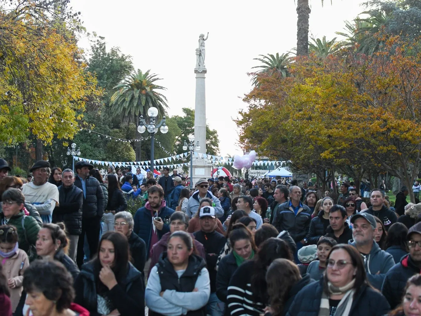 La Plaza Suena vuelve este domingo con música en vivo y artistas locales en Gualeguay
