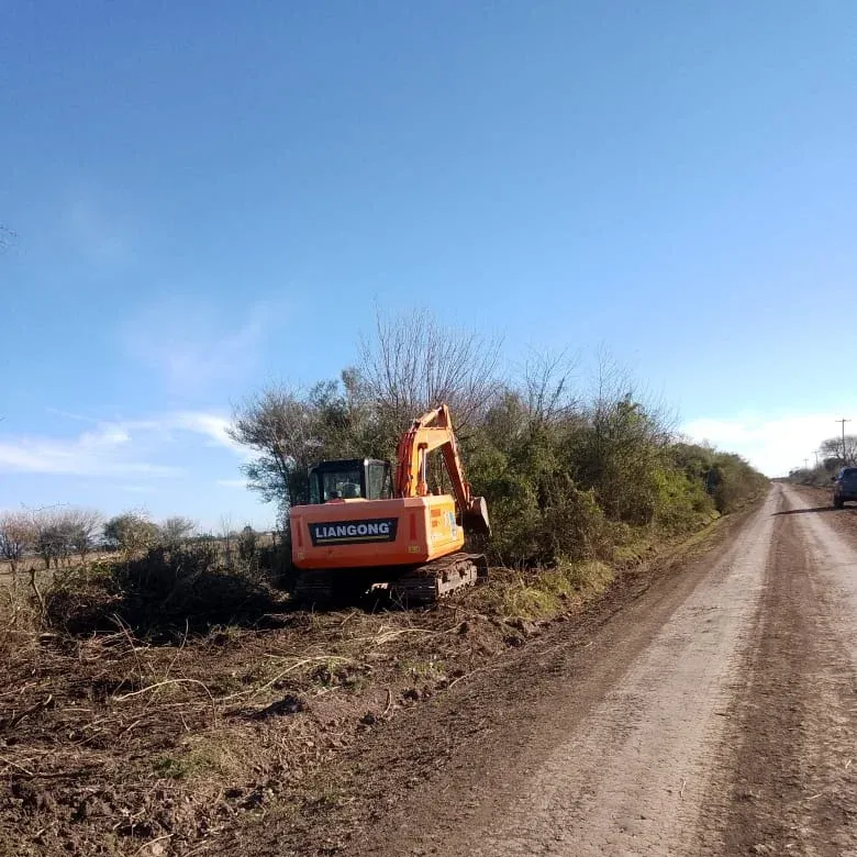 Octavo Distrito: trabajos de mantenimiento en el camino hacia Punta del Monte