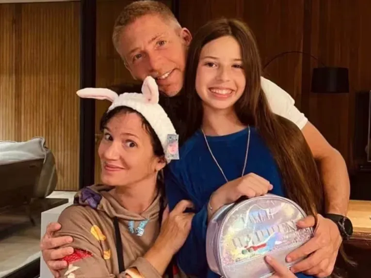 Los saludos de Adrián Suar y Griselda Siciliani a su hija Margarita por sus 14 años: Siempre a tu lado