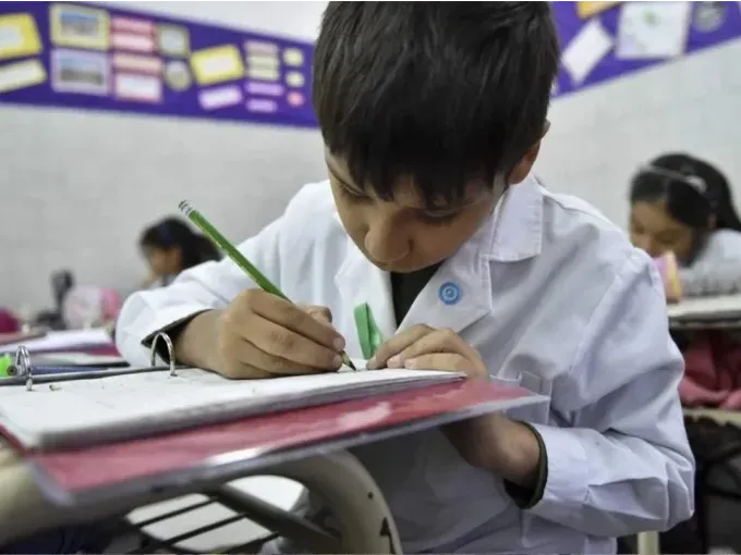 ANSES comenzó a pagar la primera cuota de los Vouchers Educativos 2026