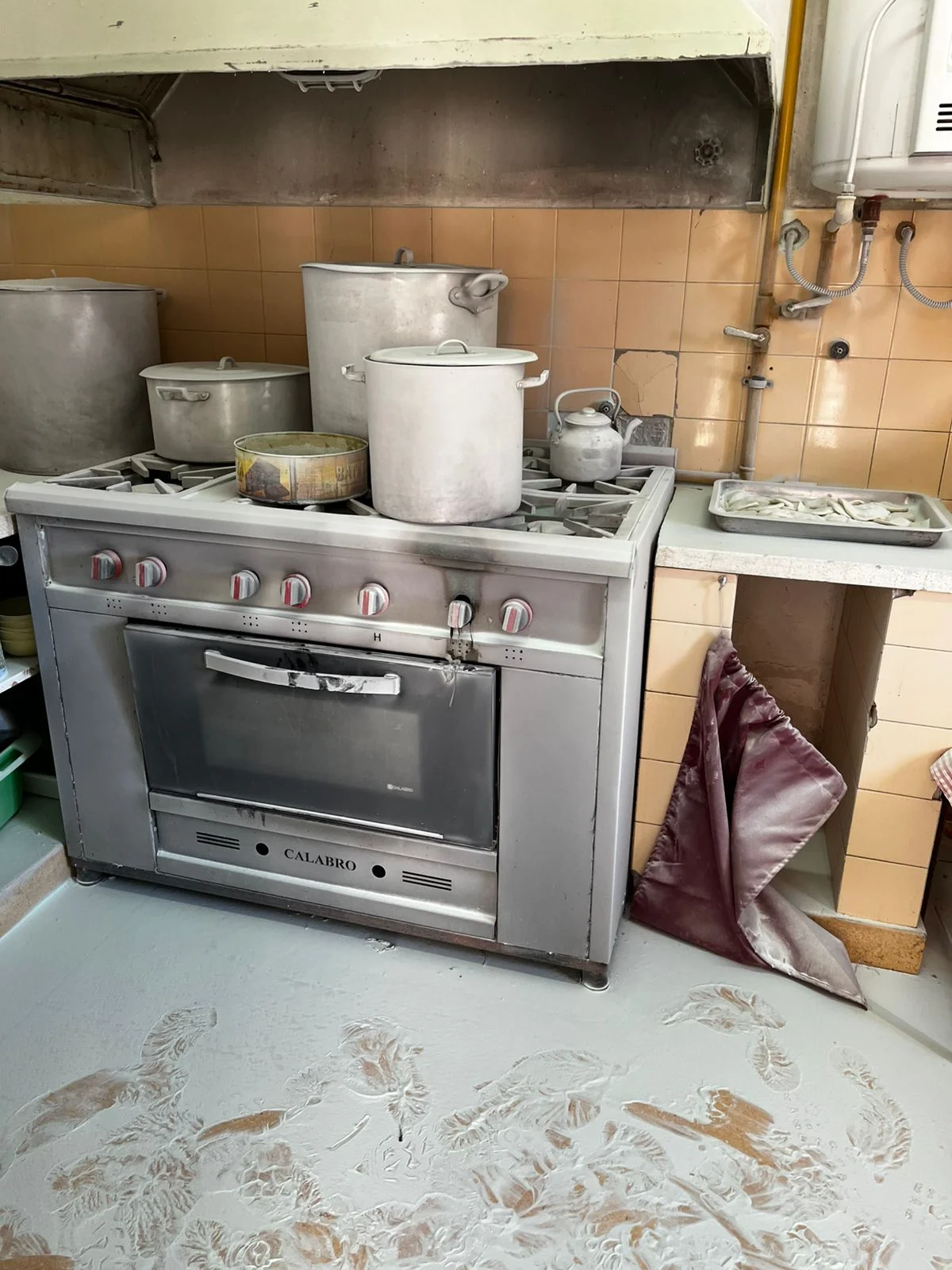 Susto en la Escuela Nº 68: un principio de incendio en la cocina fue controlado rápidamente