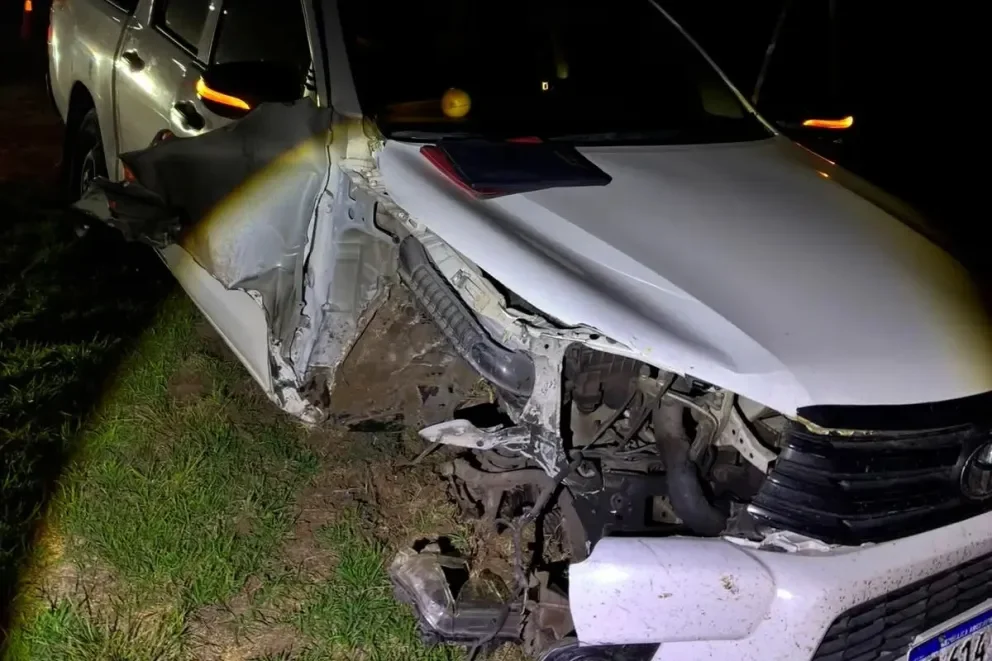 Choque entre una camioneta y un camión en la Ruta 14: no hubo heridos