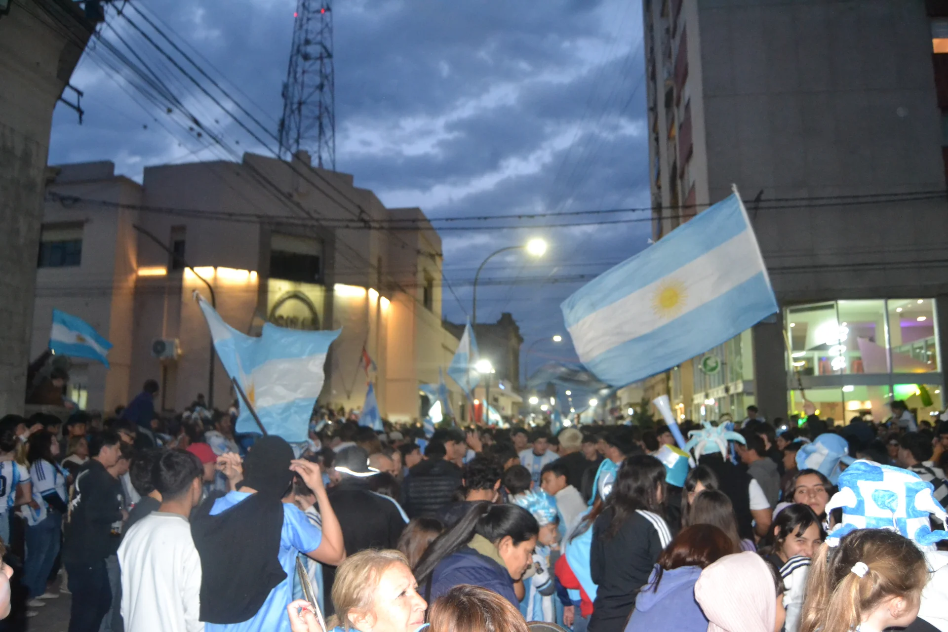 Editorial | Cuando juega Argentina, Gualeguay late al mismo ritmo