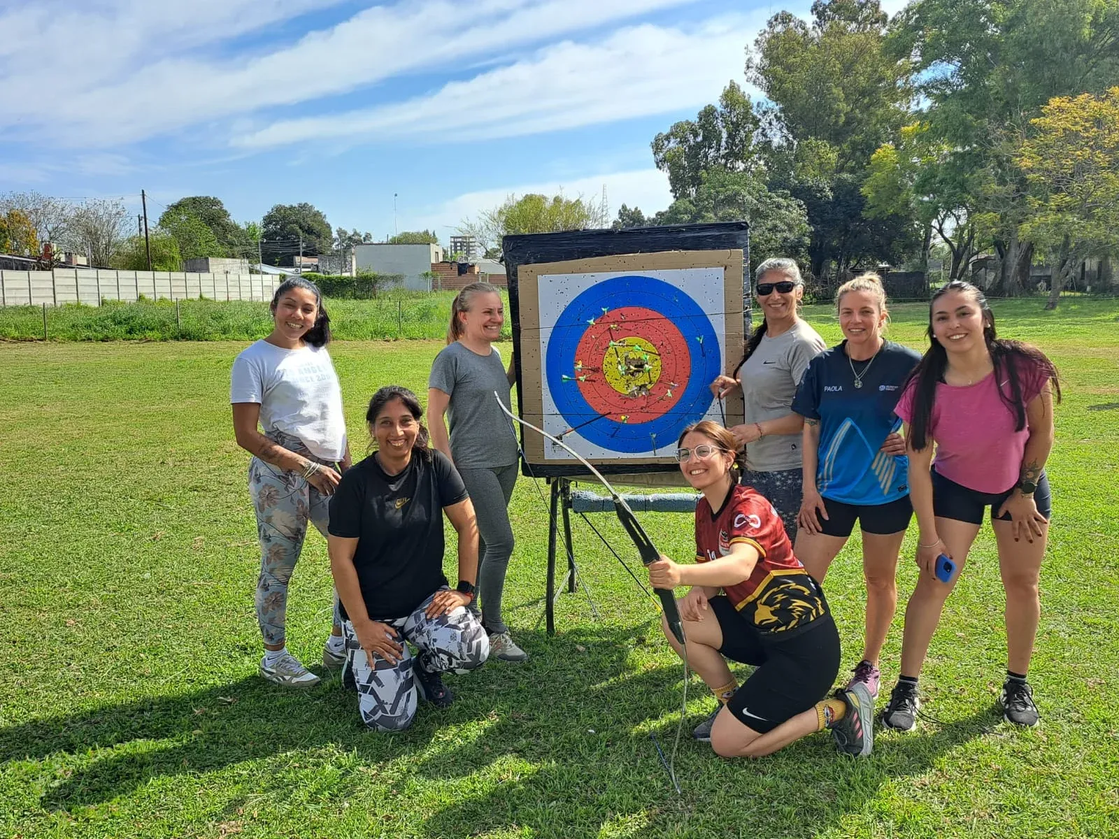 Flechas Rosas Launches in Gualeguay Combining Archery and Breast Cancer Care